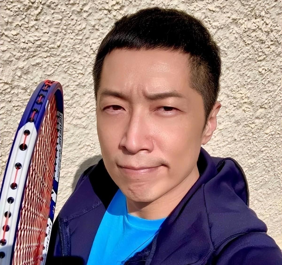 关于黑马球队靠队长一己之力逆袭,夺得冠军宝座的信息 关于黑马球队靠队长一己之力逆袭,夺得冠军宝座的信息