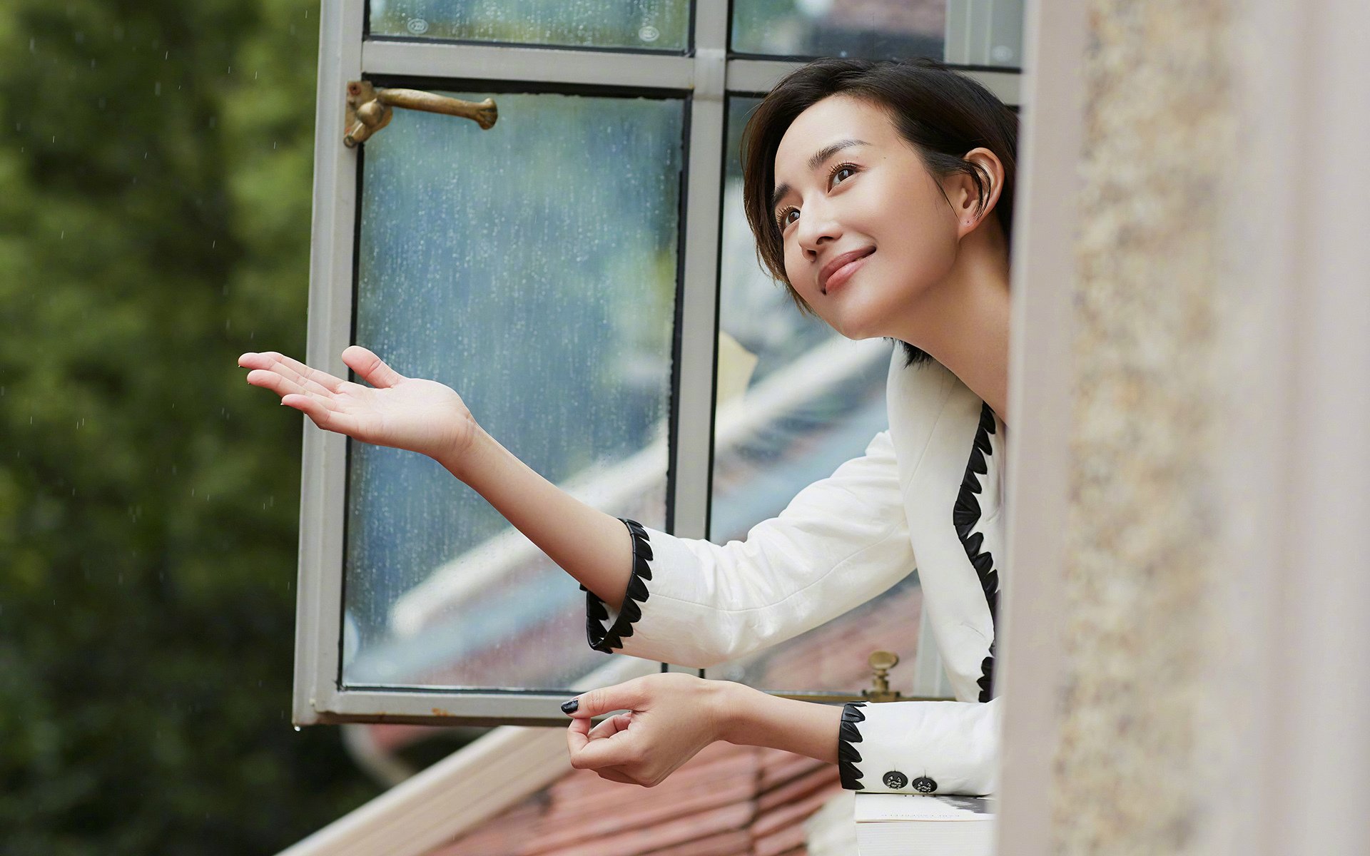 NBA季后赛焦点战,上海队最后时刻击败活塞